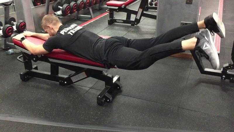 Гиперэкстензия для укрепления мышц спины: рекомендации, техника выполнения