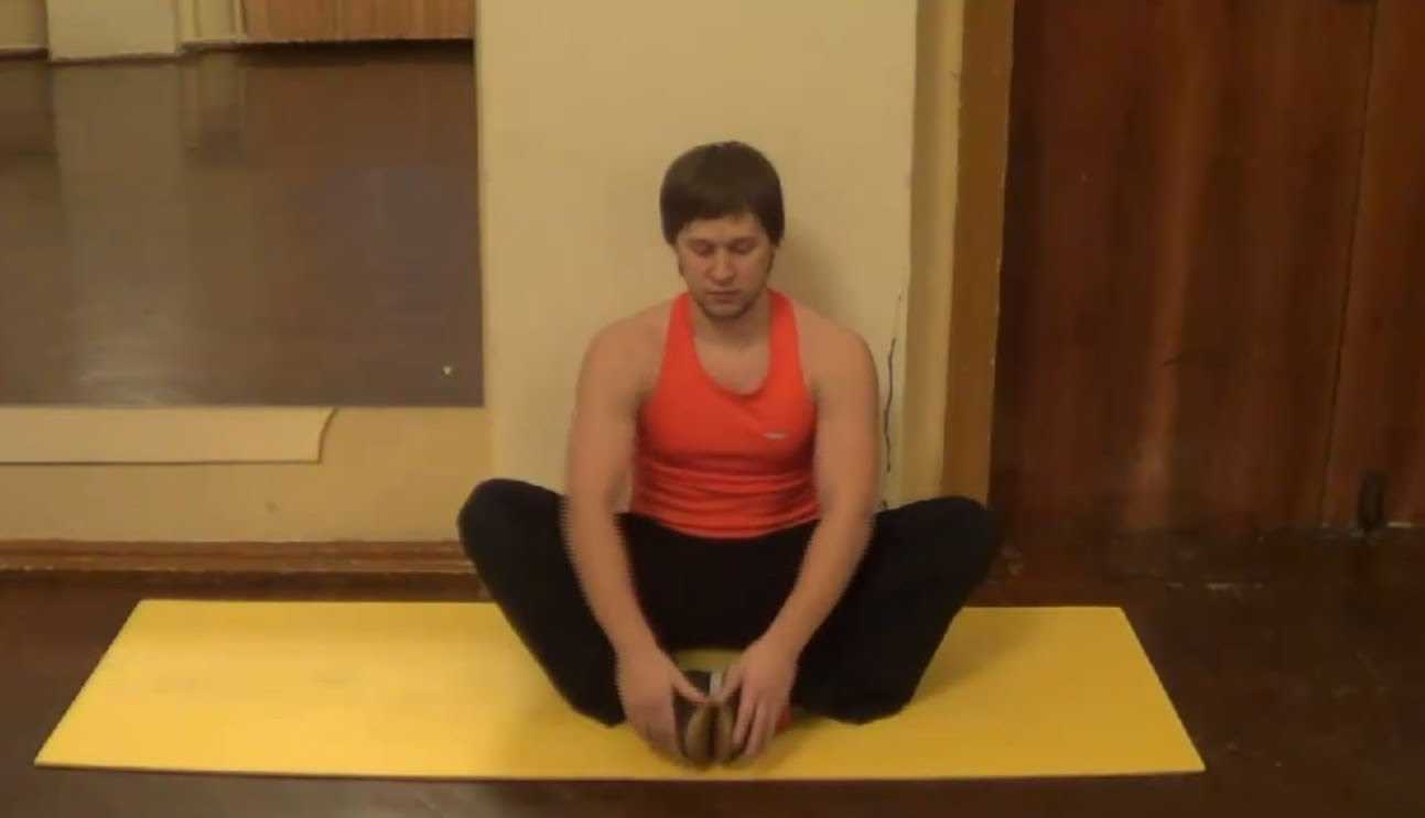 Видео упражнений коксартроза тазобедренных суставов. Упражнения для тазобедренного сустава. Тибетская гимнастика для тазобедренных суставов. Упражнение Бубновского для тазобедренных. Лечебная гимнастика для коленных суставов.