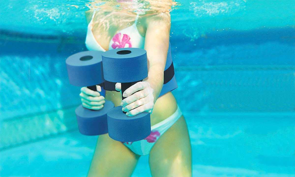 Упражнения в бассейне для похудения - комплексы занятий по аквааэробике и гимнастике с отзывами