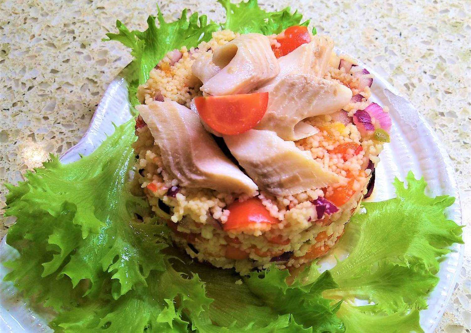 Салат с лососем (58 рецептов с фото) - рецепты с фотографиями на поварёнок.ру