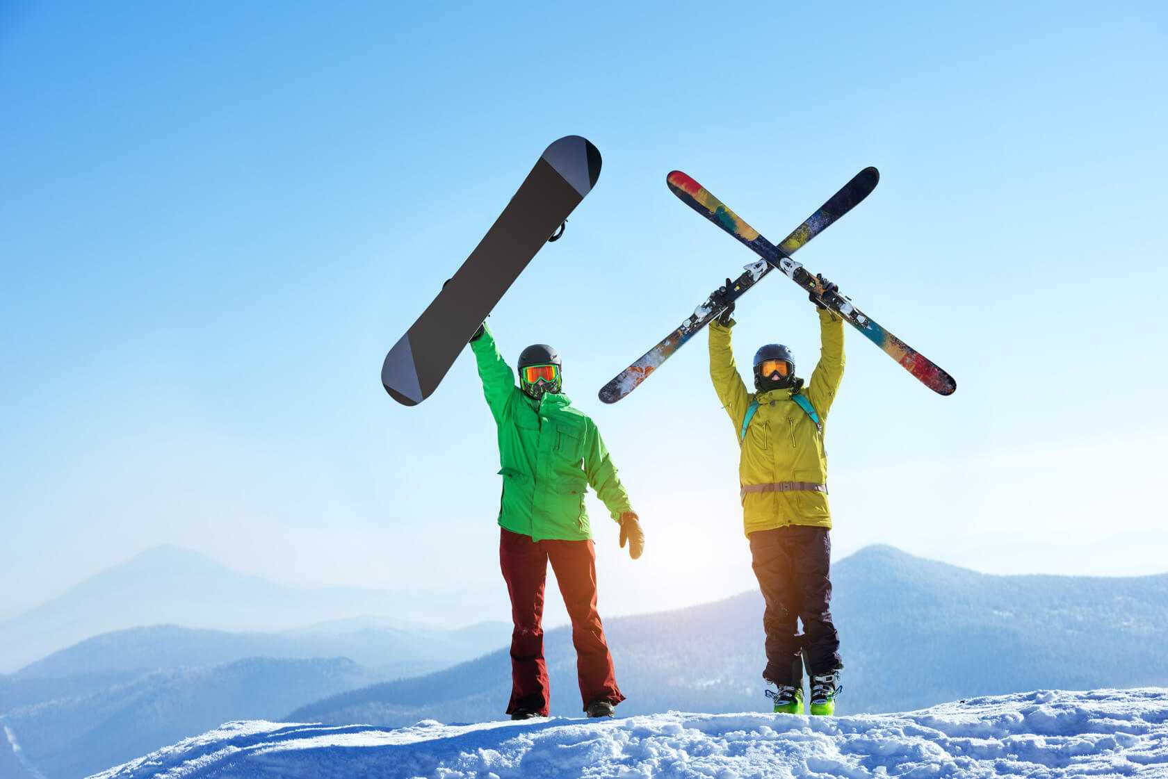 Лыжи и сноуборд для красивой фигуры Сравнение двух традиционных зимних развлечений: сноубординга и катания на лыжах от журнала о фитнесе и здоровье на портал